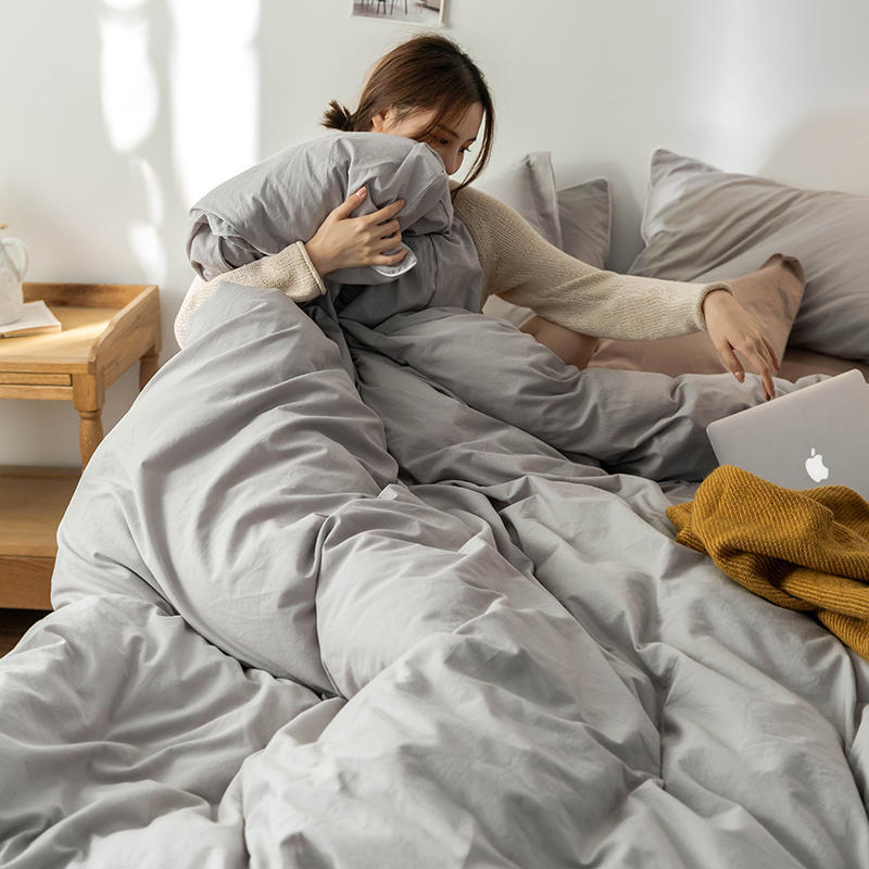 Solid Color100%100% Cotton Spring and Autumn Four-Piece Bedding Set