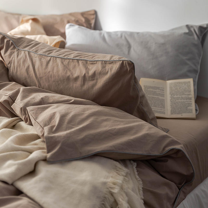 Solid Color100%100% Cotton Spring and Autumn Four-Piece Bedding Set