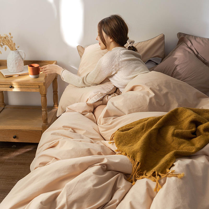 Solid Color100%100% Cotton Spring and Autumn Four-Piece Bedding Set