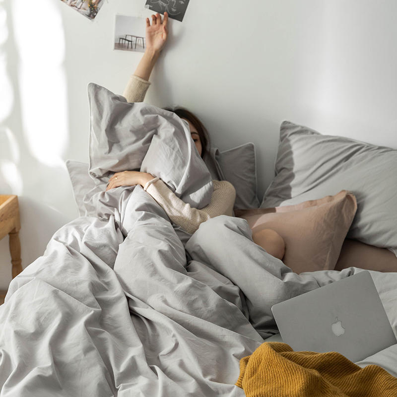 Solid Color100%100% Cotton Spring and Autumn Four-Piece Bedding Set