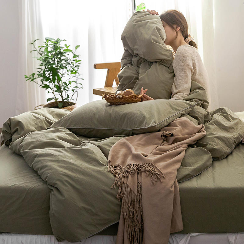 Solid Color100%100% Cotton Spring and Autumn Four-Piece Bedding Set