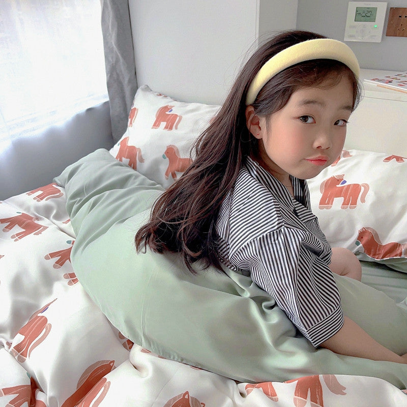 Cartoon 60 PCs Tencel Four-Piece Set Super Silky Ice Silk Cool Feeling for Children