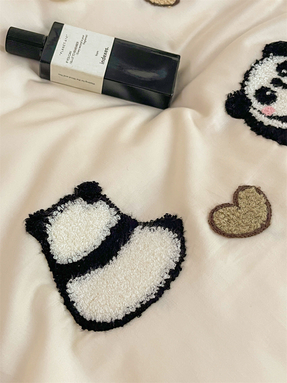 Autumn Winter Cartoon Style 100S Long Staple Cotton Brushed Four-Piece Set Skin-Friendly Warm Children's Bedding