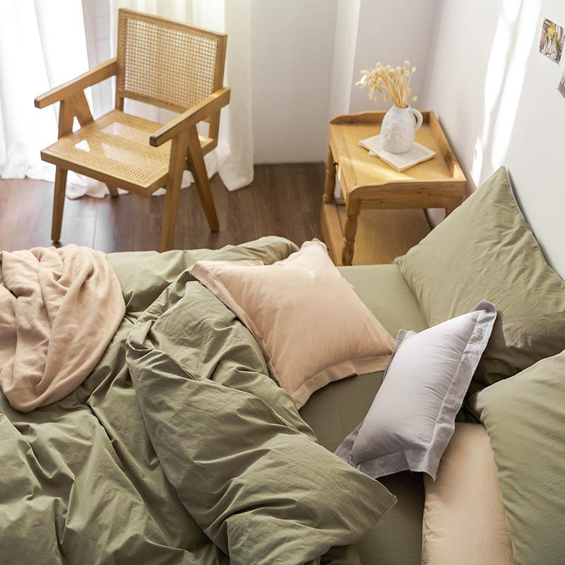 Solid Color100%100% Cotton Spring and Autumn Four-Piece Bedding Set