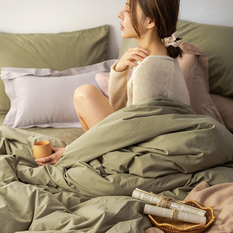 Solid Color100%100% Cotton Spring and Autumn Four-Piece Bedding Set