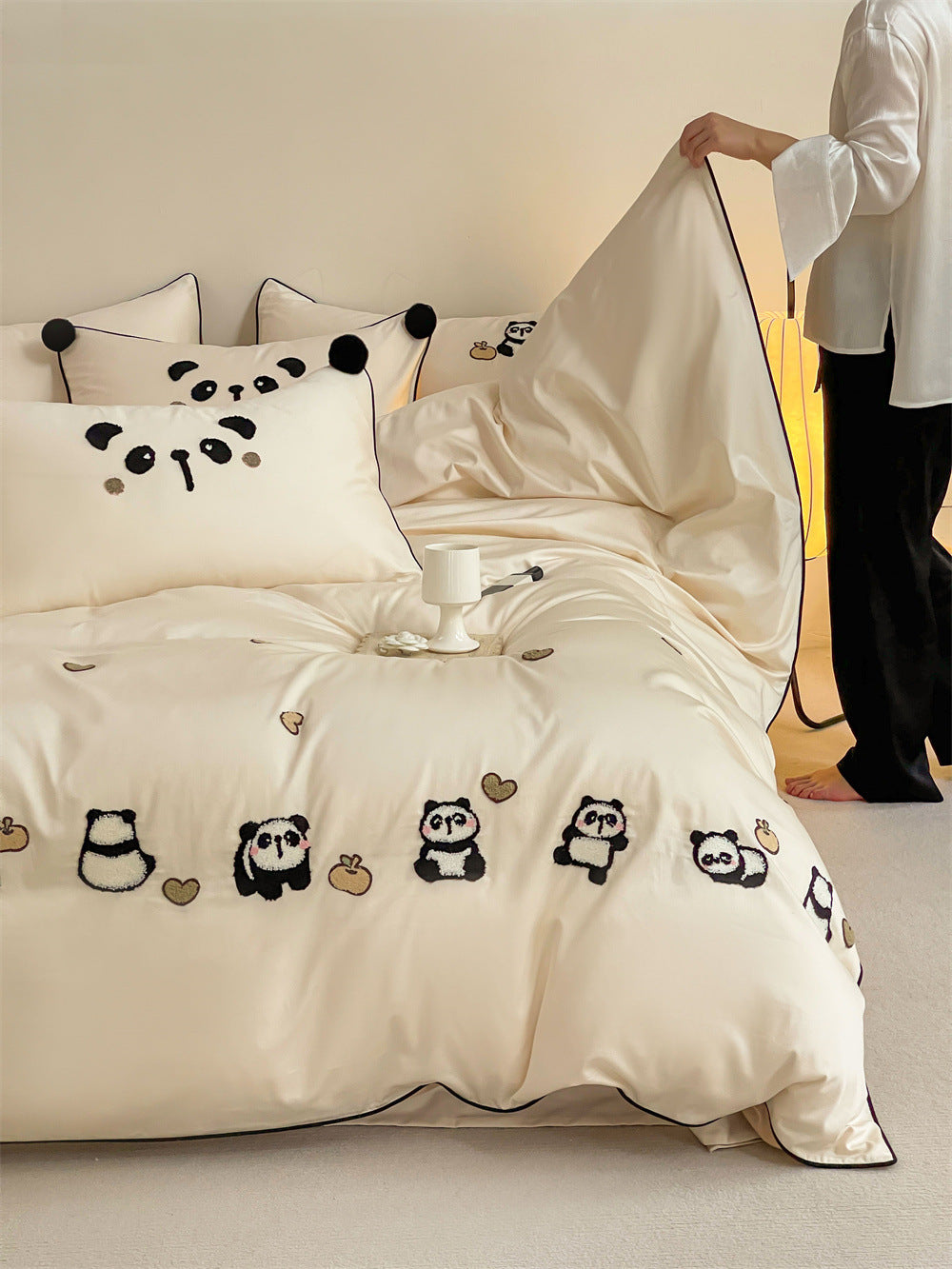 Autumn Winter Cartoon Style 100S Long Staple Cotton Brushed Four-Piece Set Skin-Friendly Warm Children's Bedding