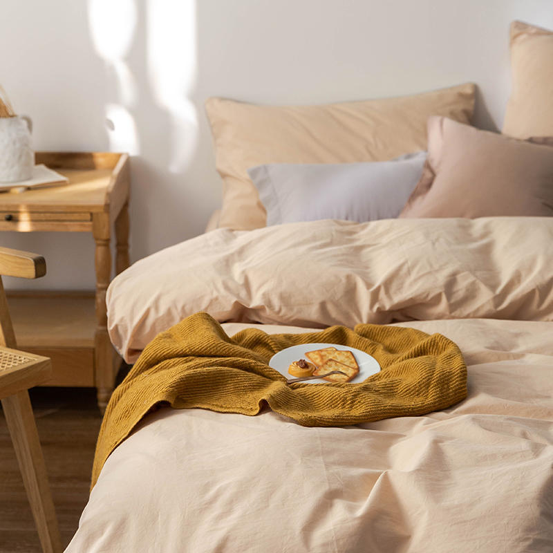 Solid Color100%100% Cotton Spring and Autumn Four-Piece Bedding Set